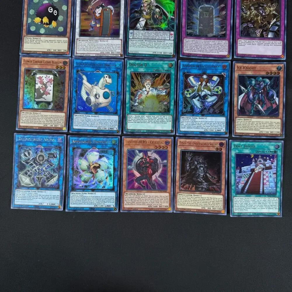 lot of 20 yu-gi-oh! holo cards vintage/modern 1st edition/regular yugioh